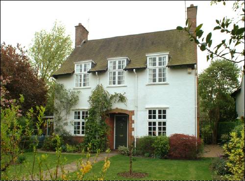 98 Oakwood Road